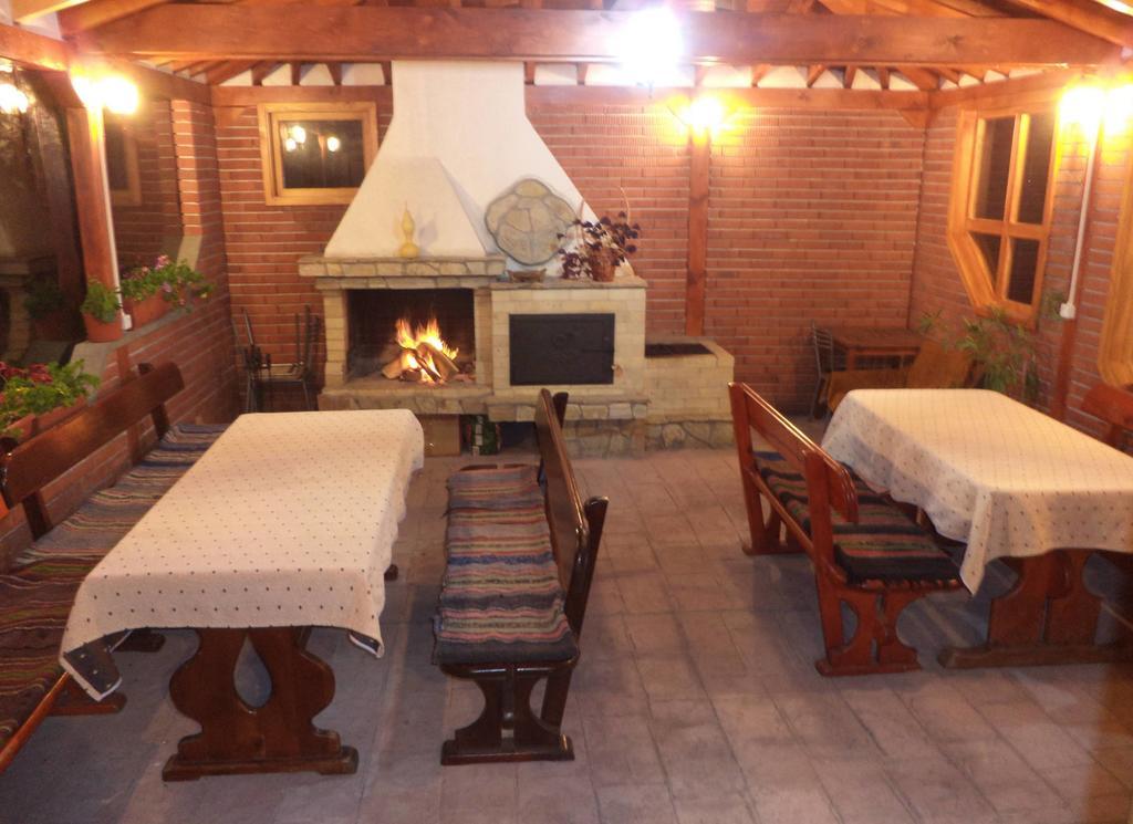 Hotel Camping Verila Saparewa Banja Exterior foto